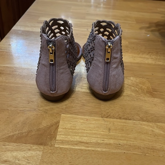 Pink Jeweled Thong Sandals with Ankle Strap - Picture 4 of 4